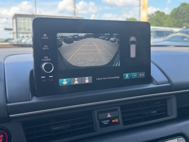 Used 2023 Honda Pilot Touring image 17