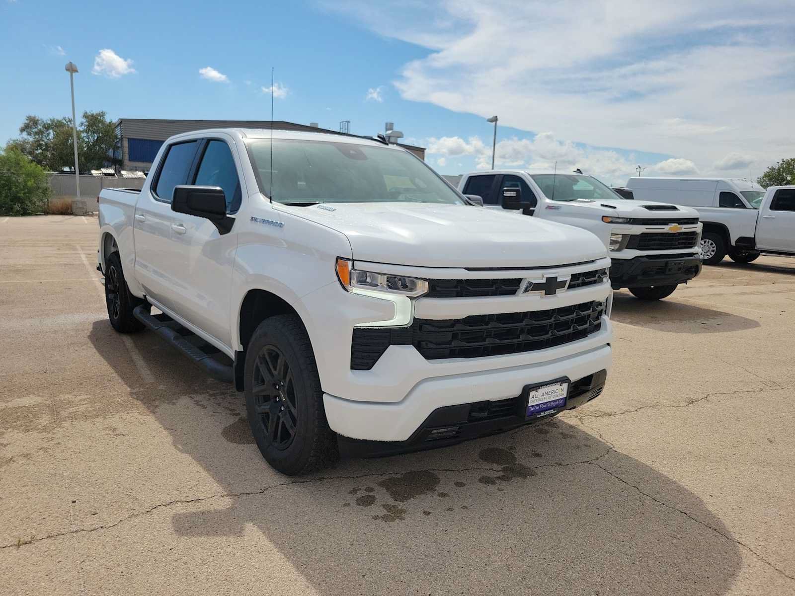 Used 2026 Chevrolet Silverado 1500 RST w/ RST Select Package RWD image 2