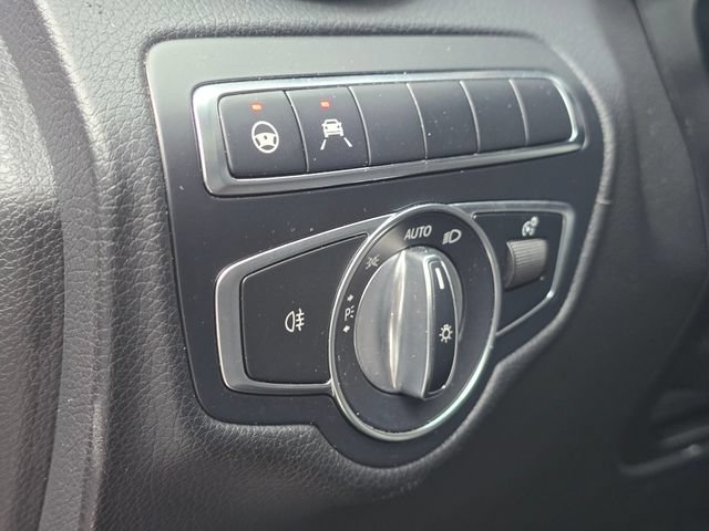 Used 2017 Mercedes-Benz GLC 300 4MATIC image 26