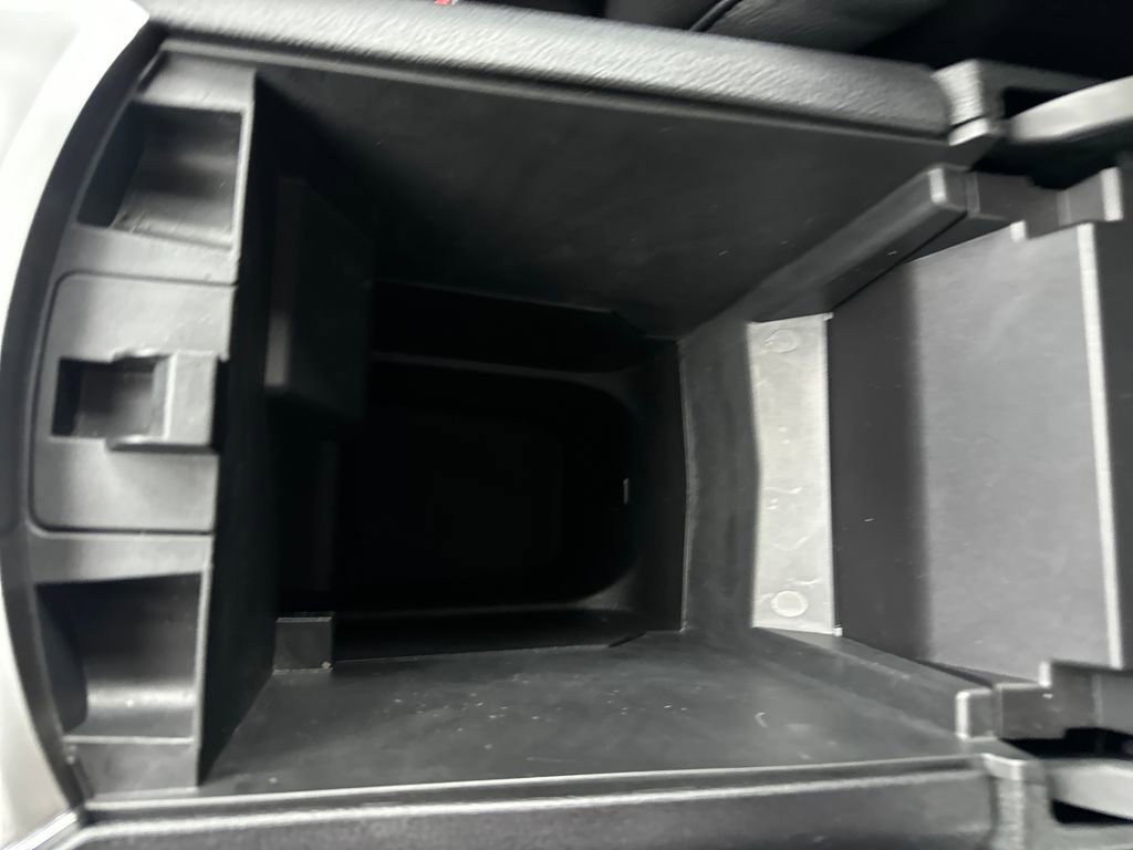 Used 2023 Ford Edge Titanium image 24