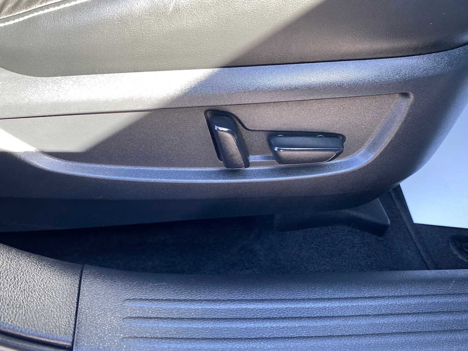 Used 2021 INFINITI QX50 Sensory w/ Cargo Package image 19