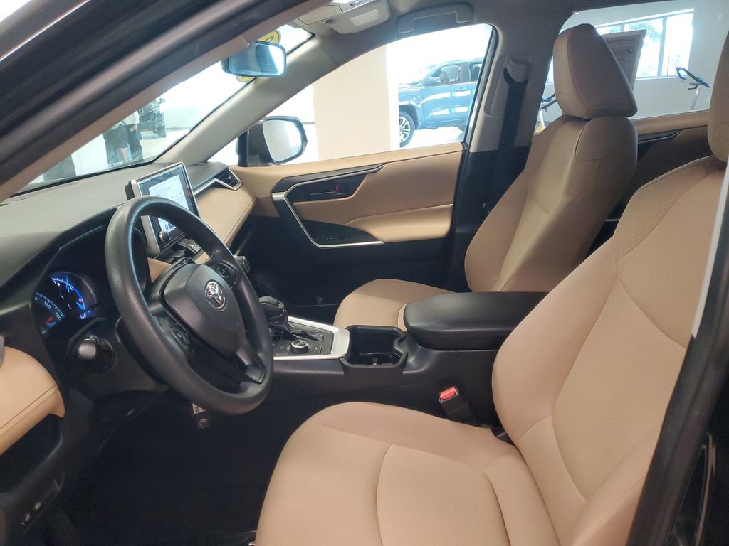 Certified 2023 Toyota RAV4 LE image 14