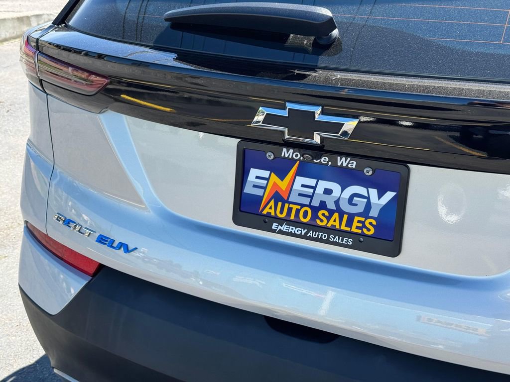 Used 2023 Chevrolet Bolt EUV LT FWD image 13