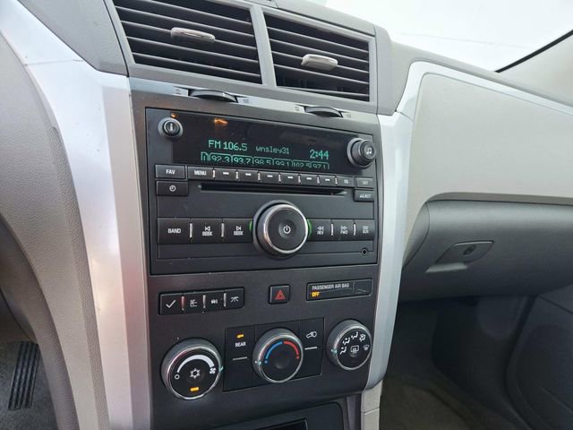 Used 2010 Chevrolet Traverse LT w/ Personal Connectivity Package FWD image 22