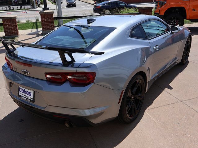 Used 2023 Chevrolet Camaro LT w/ Technology Package RWD image 7