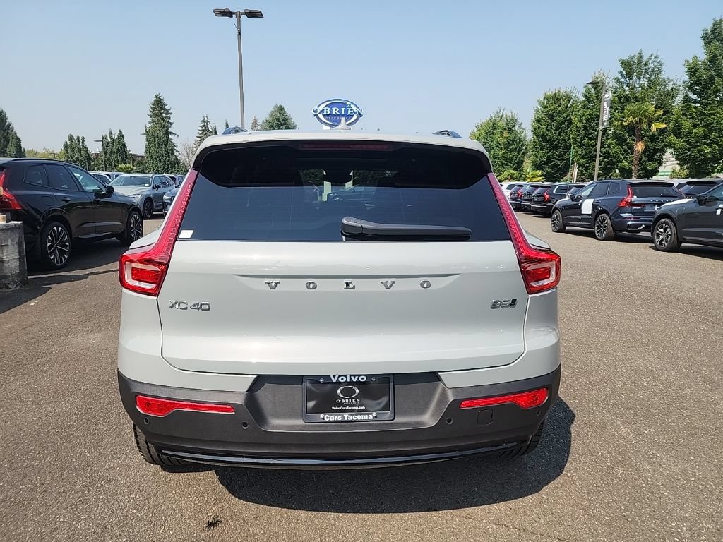 New 2026 Volvo XC40 B5 Plus w/ Protection Package Premier AWD/4WD image 6