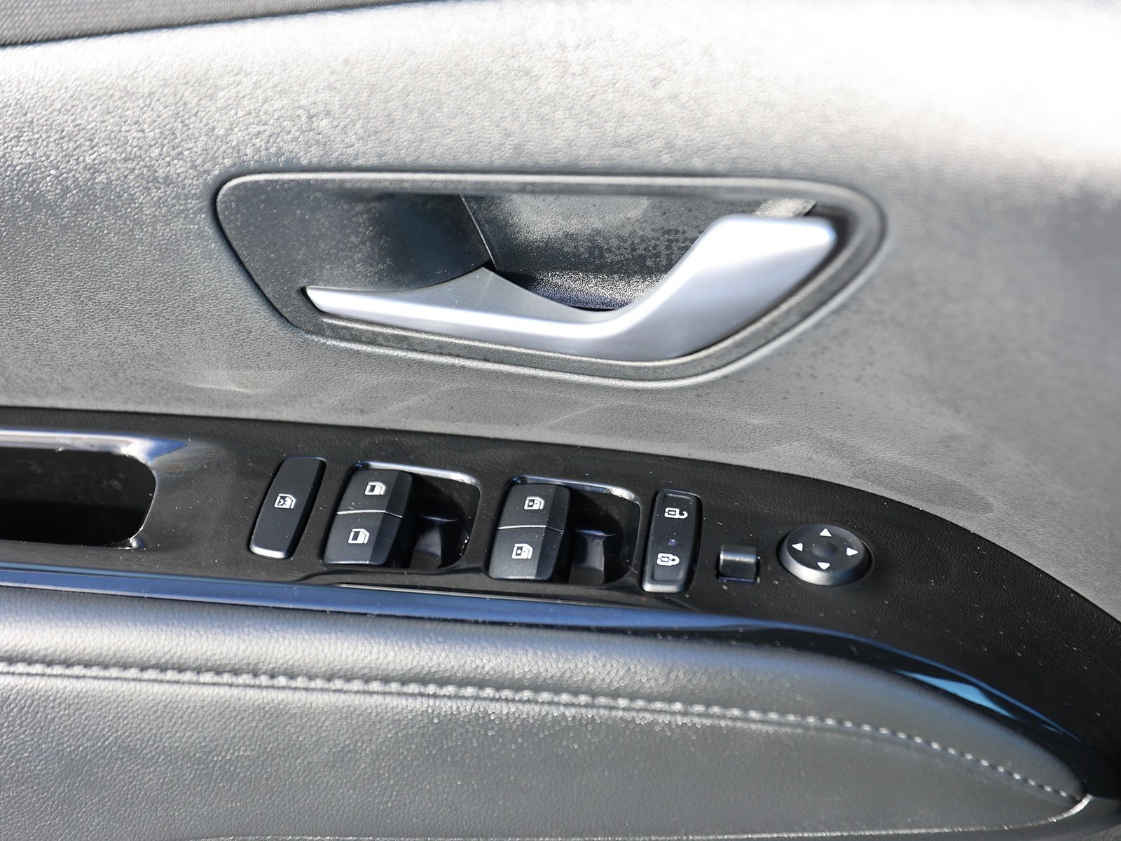 Certified 2022 Hyundai Tucson Limited w/ Cargo Package image 35