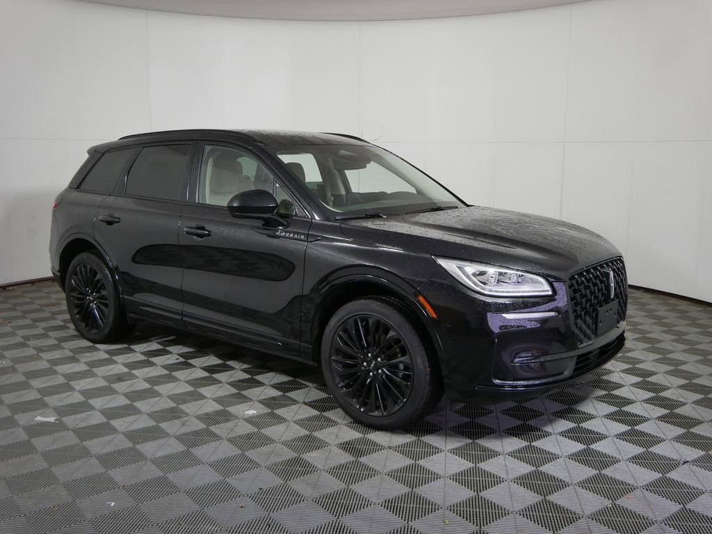 Used 2023 Lincoln Corsair Reserve w/ Jet Appearance Package image 1