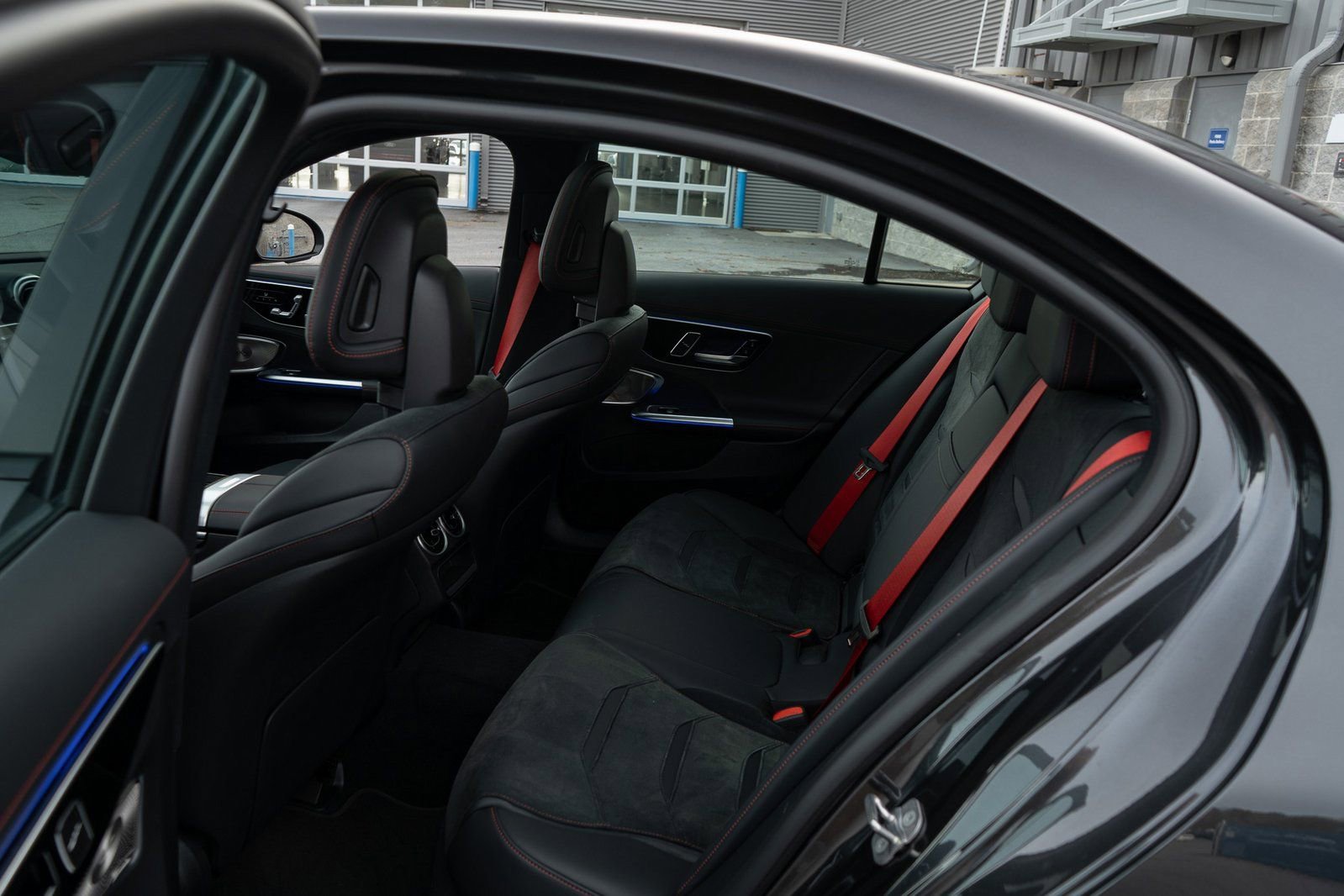 Used 2024 Mercedes-Benz C 43 AMG 4MATIC Sedan image 33