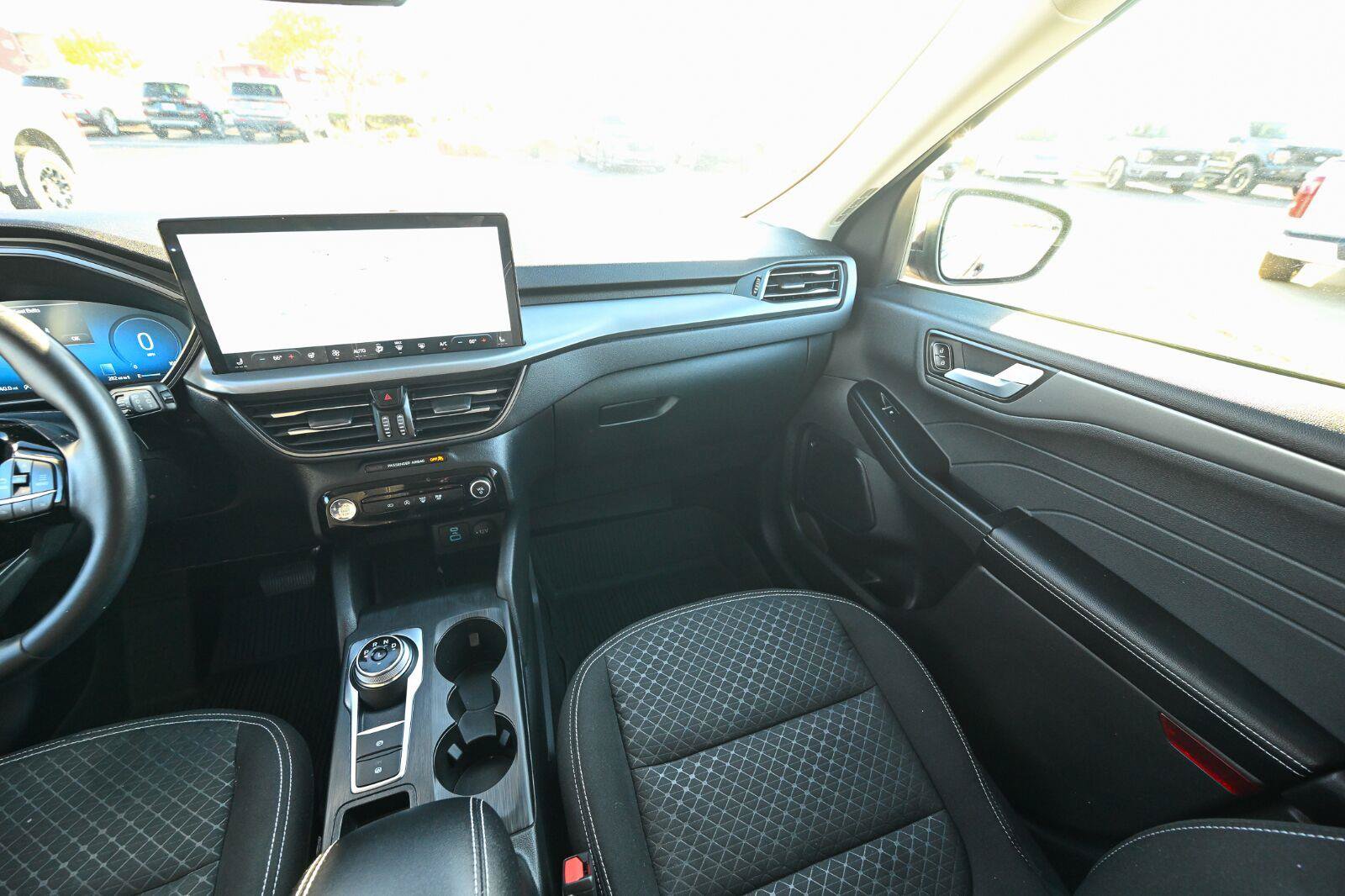 Used 2023 Ford Escape Active w/ Tech Pack #2 AWD/4WD image 34