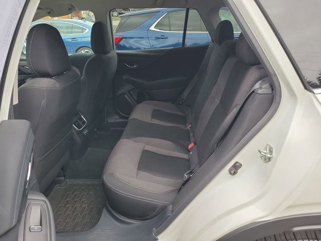 Used 2022 Subaru Outback Premium image 15