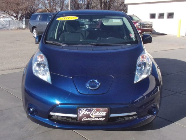 Used 2017 Nissan Leaf SV w/ Premium Package FWD image 16