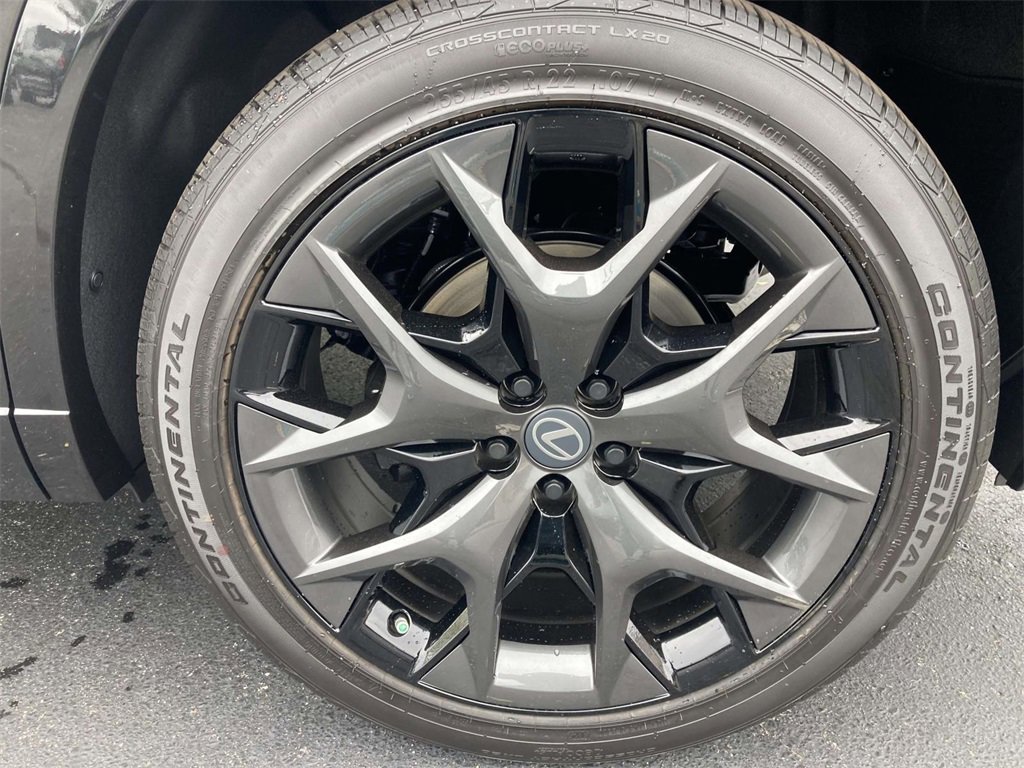 New 2026 Lexus TX 500h AWD image 7