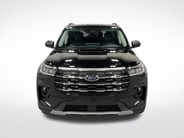 New 2026 Ford Explorer Active w/ Active Comfort Package RWD image 3