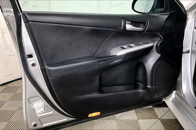Used 2012 Toyota Camry SE image 21