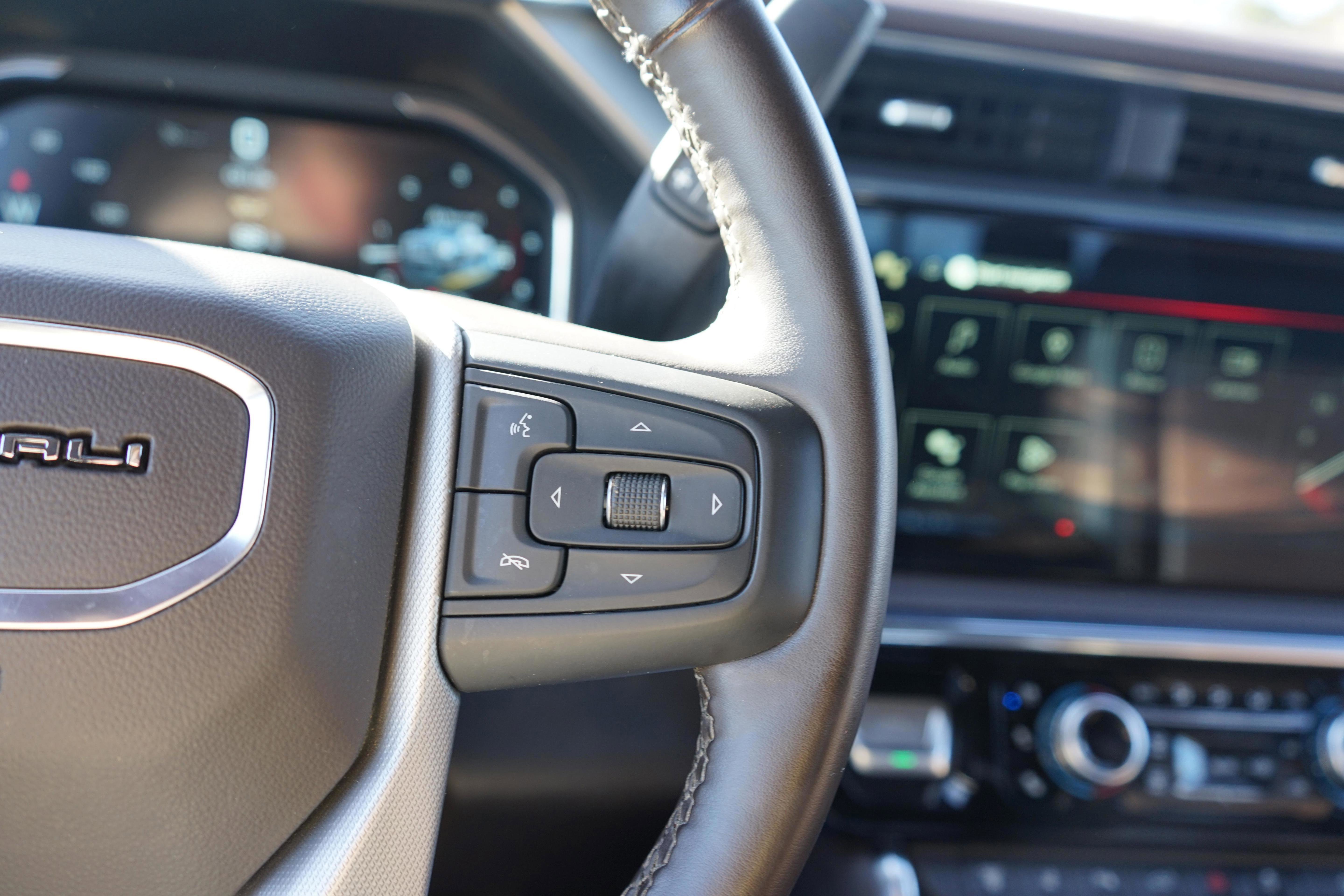 Used 2025 GMC Sierra 2500 Denali w/ Max Trailering Package image 12