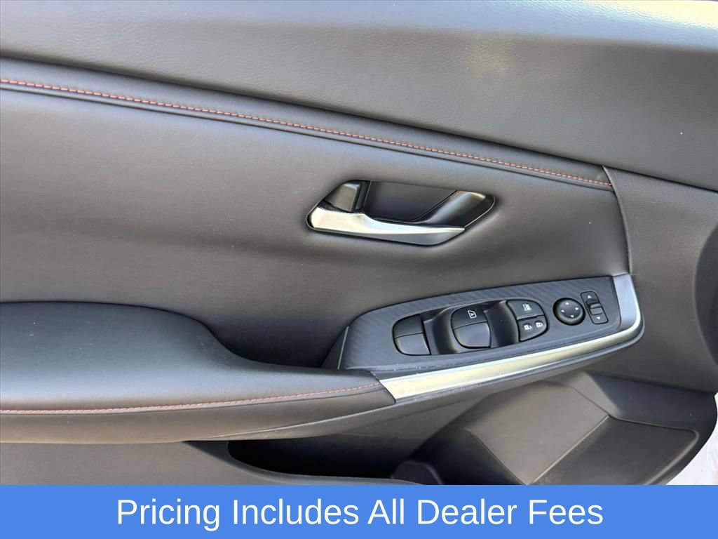 Used 2024 Nissan Sentra SR FWD image 24