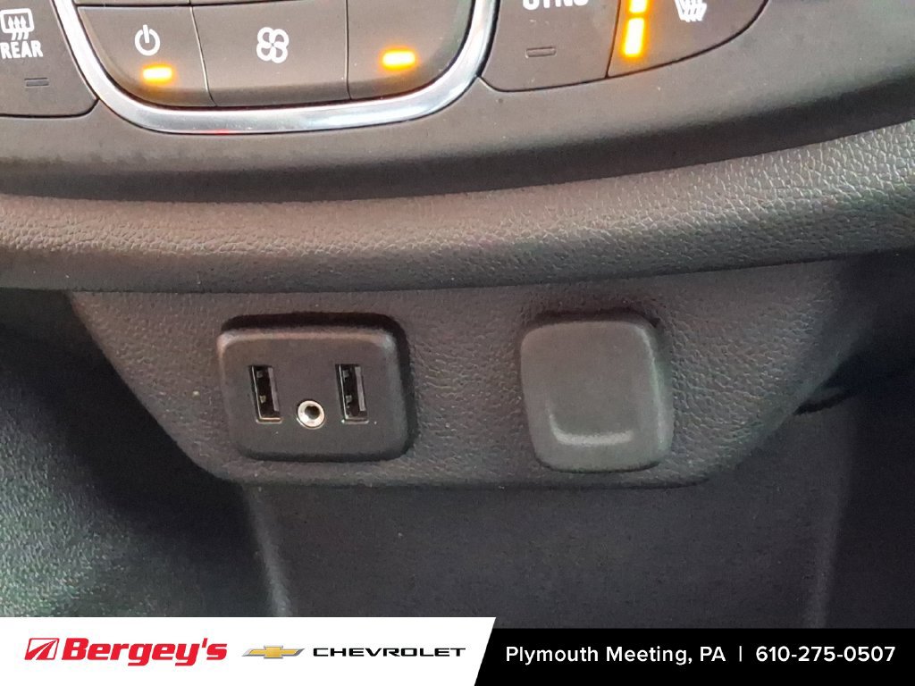 Certified 2023 Chevrolet Traverse LT AWD/4WD image 28
