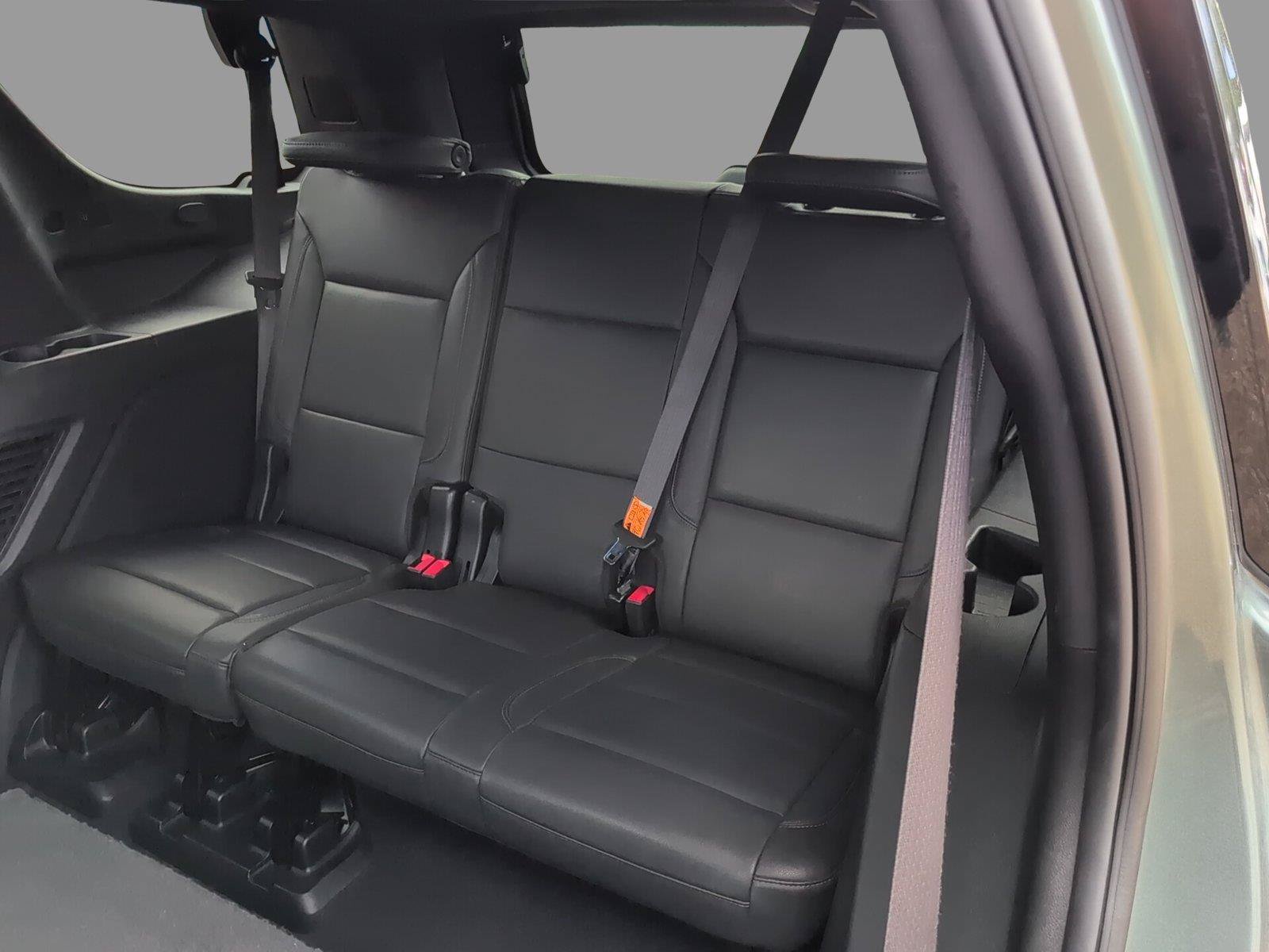 Used 2024 Chevrolet Tahoe LT RWD image 16