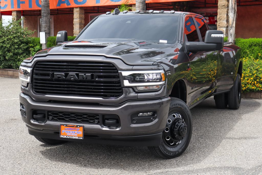 Used 2024 RAM 3500 Laramie w/ Night Edition AWD/4WD image 4