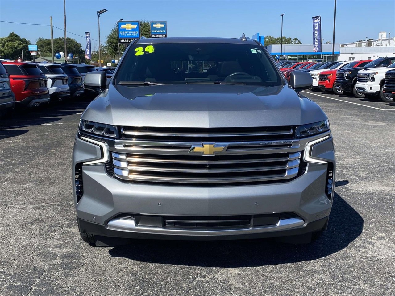 Used 2024 Chevrolet Suburban High Country w/ Advanced Technology Package image 2