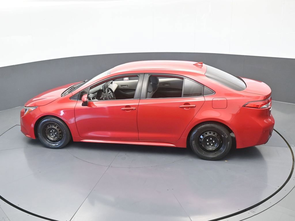 Used 2020 Toyota Corolla LE image 41