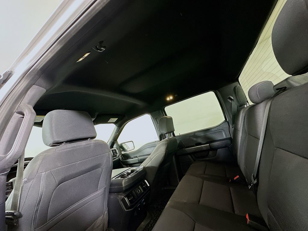 Used 2022 Ford F150 XLT w/ Equipment Group 302A High image 13