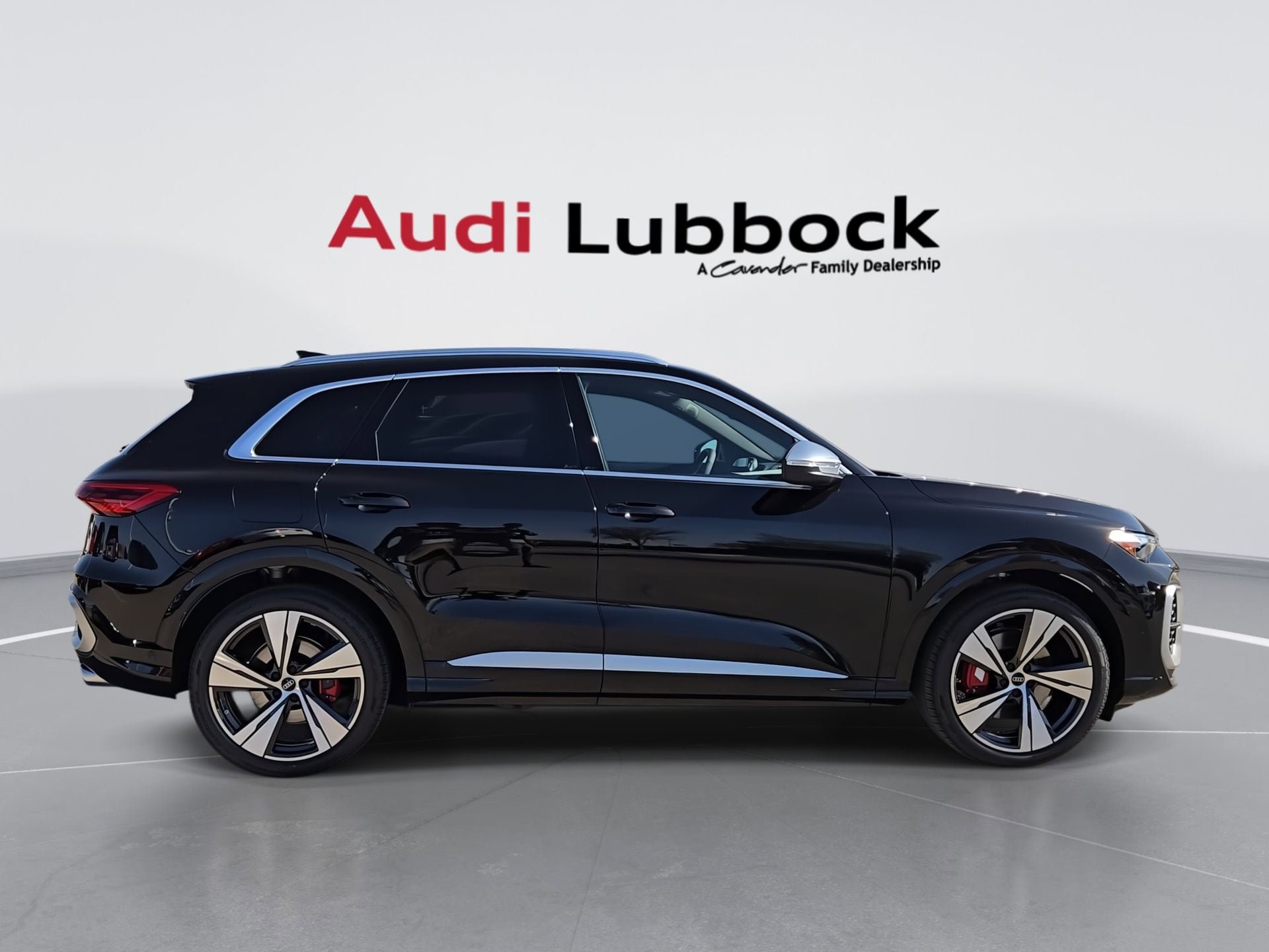 New 2026 Audi SQ5 Premium Plus image 9