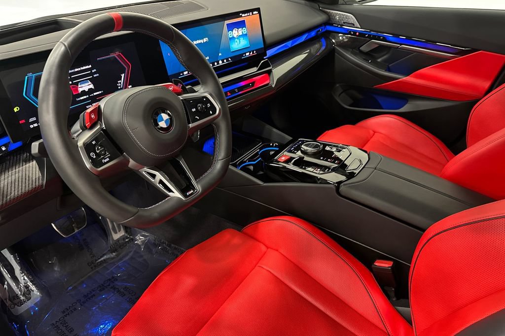 Used 2025 BMW M5 w/ Carbon Package AWD/4WD image 10