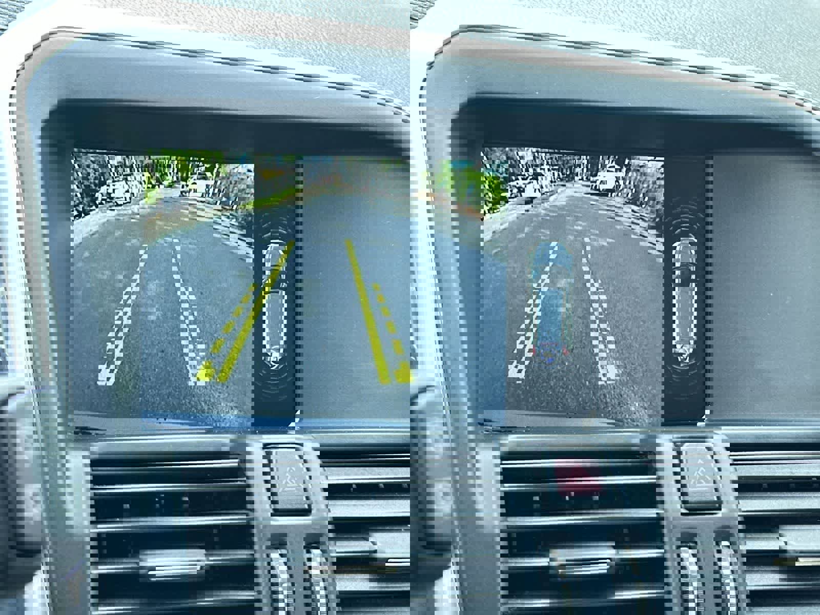 Used 2016 Volvo XC60 T6 FWD image 20