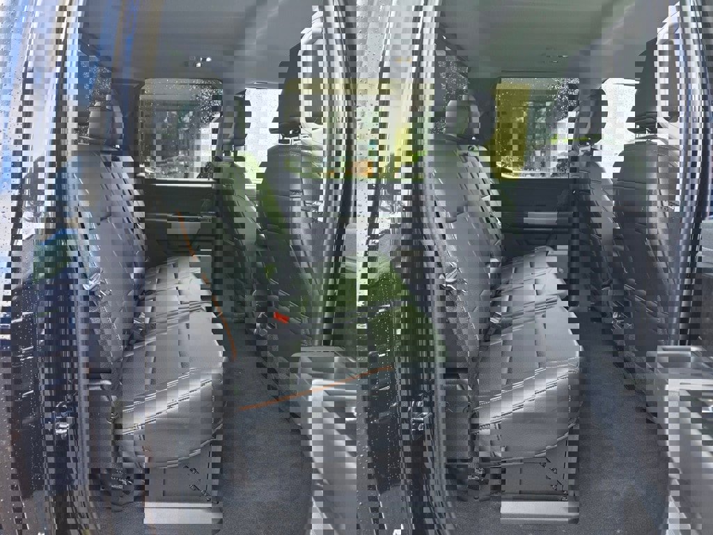 New 2025 Ford F350 Lariat w/ FX4 Off-Road Package image 21