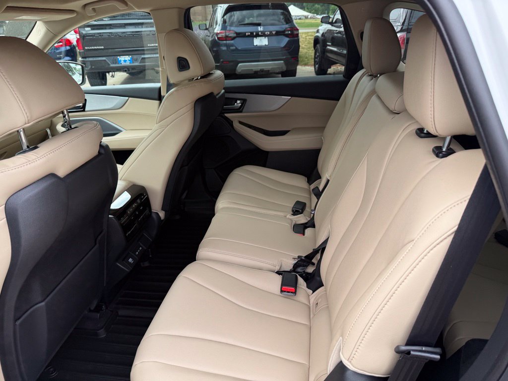 Certified 2026 Acura MDX SH-AWD image 17