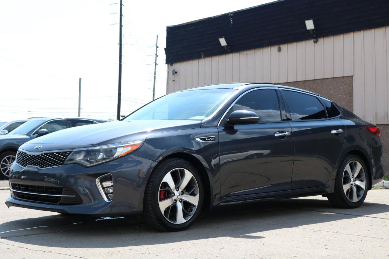 Used 2018 Kia Optima SX FWD image 17