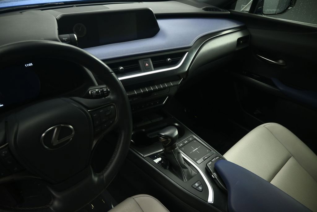 Used 2021 Lexus UX 250h w/ Premium Package AWD/4WD image 55