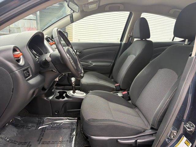 Used 2017 Nissan Versa SV w/ SV Special Edition Package FWD image 11