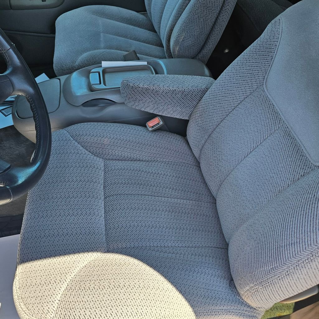 Used 1997 Chevrolet Tahoe 4WD 2-Door w/ Preferred Equipment Group 2 image 35