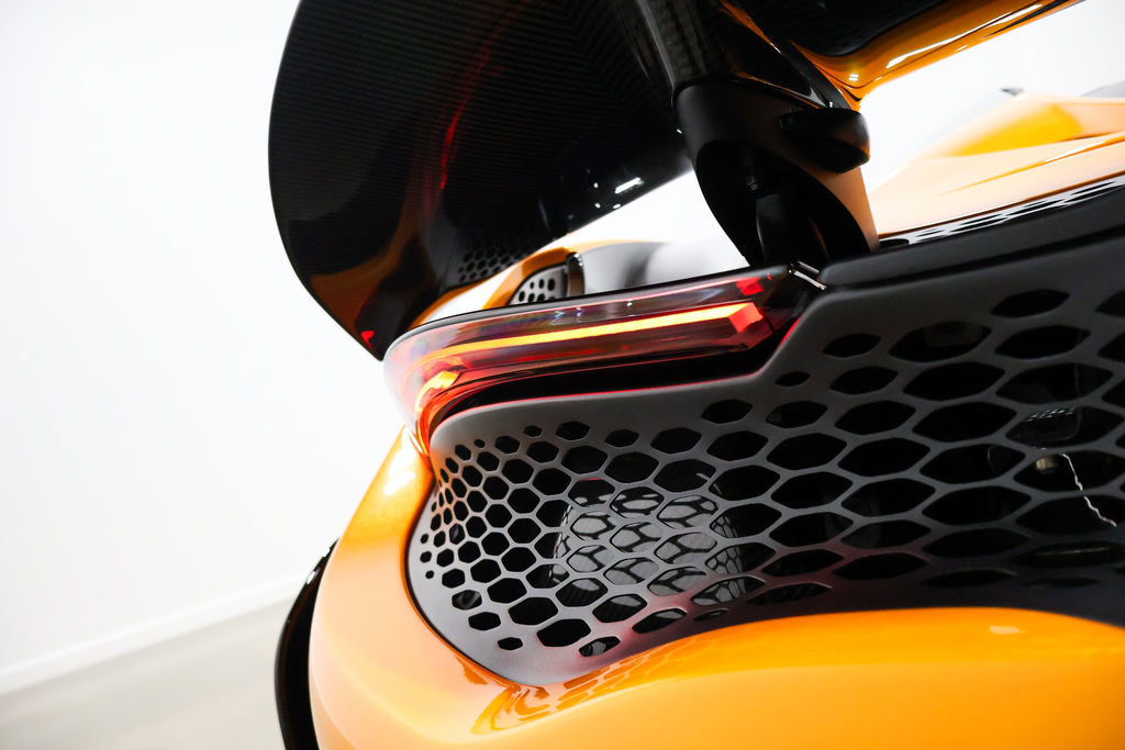 Used 2022 McLaren 765LT image 96