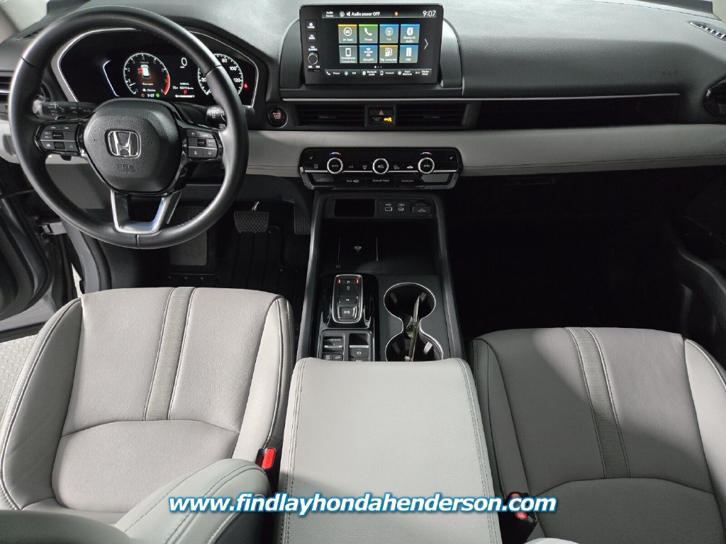 Certified 2025 Honda Pilot EX-L image 17