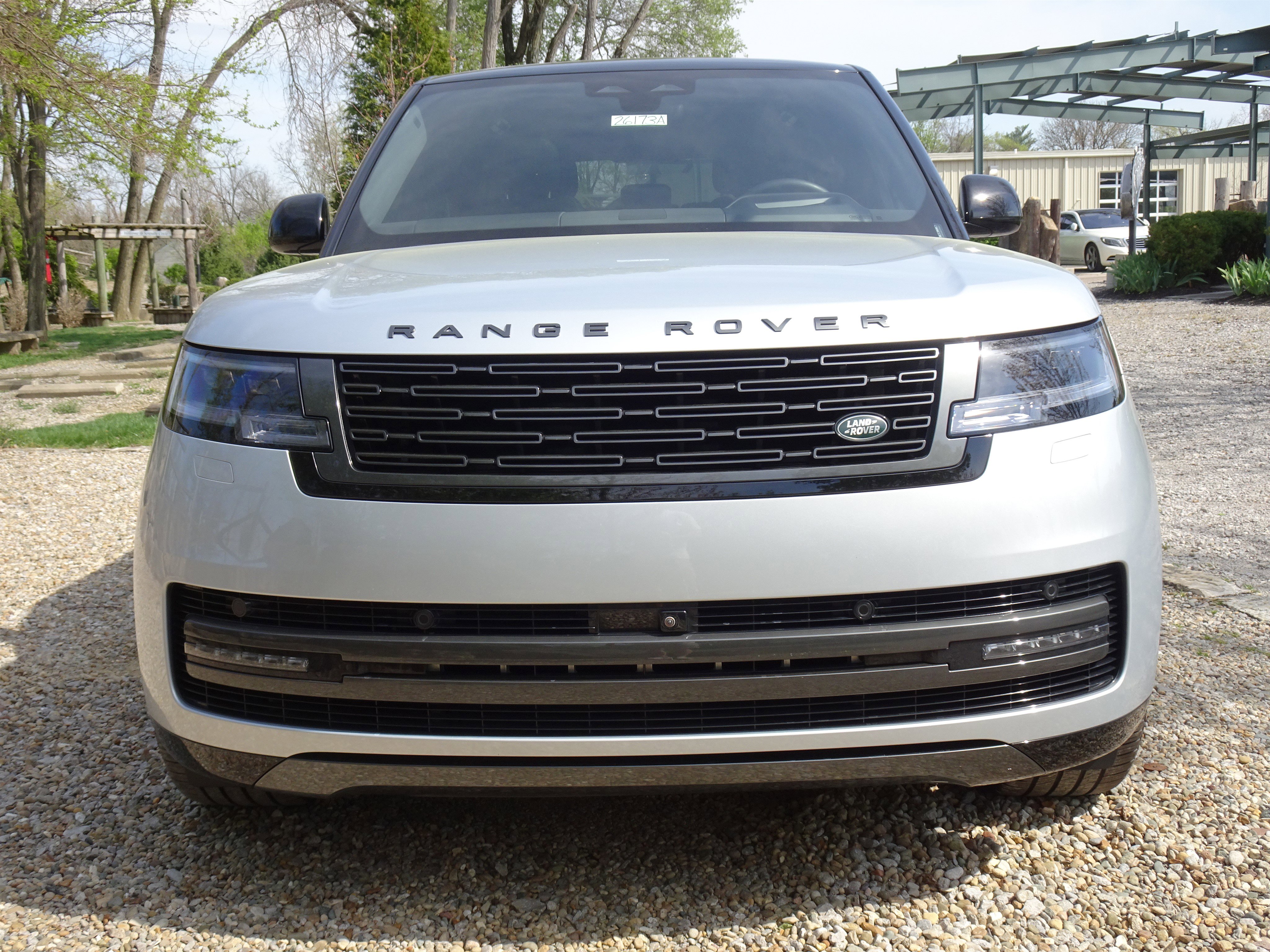 Certified 2024 Land Rover Range Rover SE AWD/4WD image 12