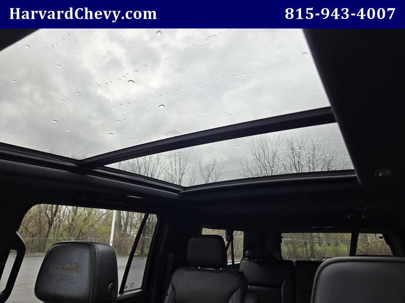 Certified 2024 Chevrolet Suburban High Country AWD/4WD image 14