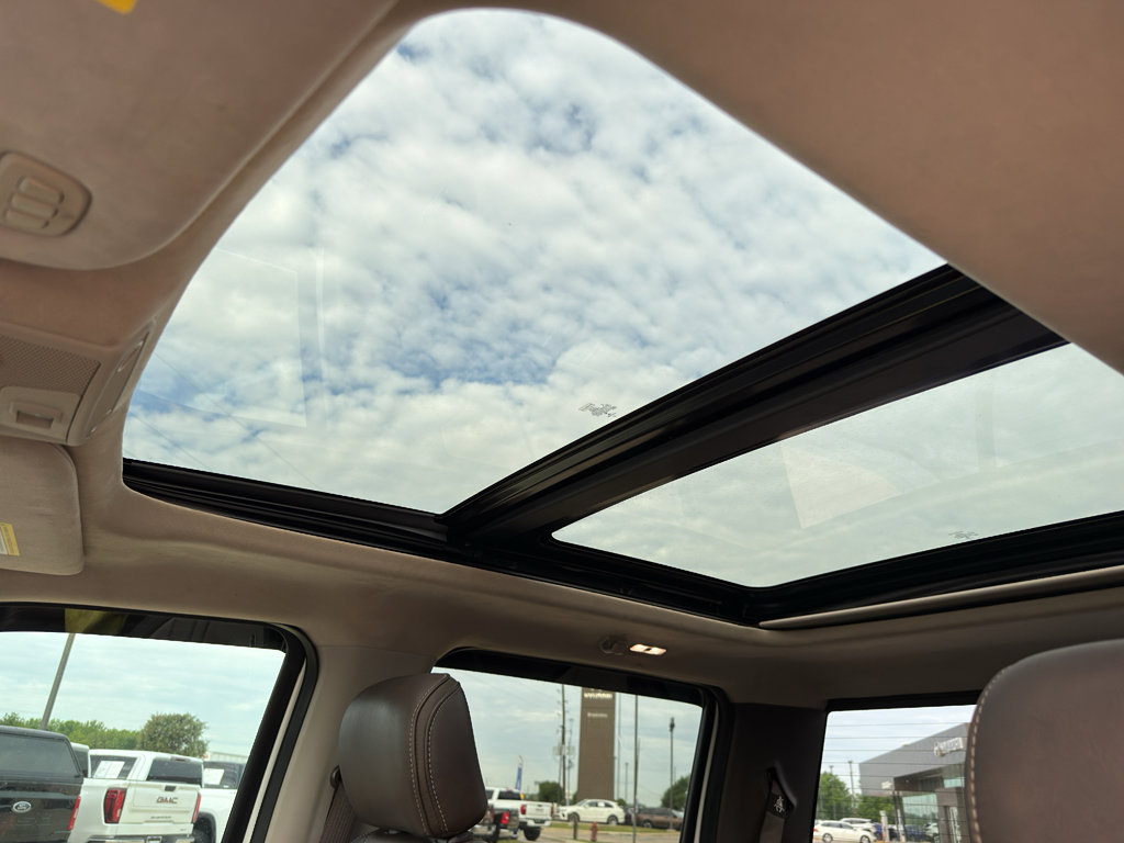 Used 2019 Ford F150 Limited w/ Trailer Tow Package image 21