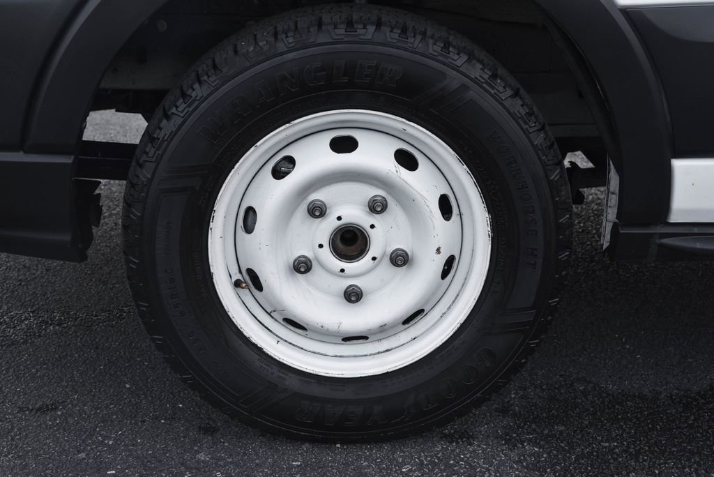 Used 2021 Ford Transit 150 Medium Roof w/ Load Area Protection Package image 10