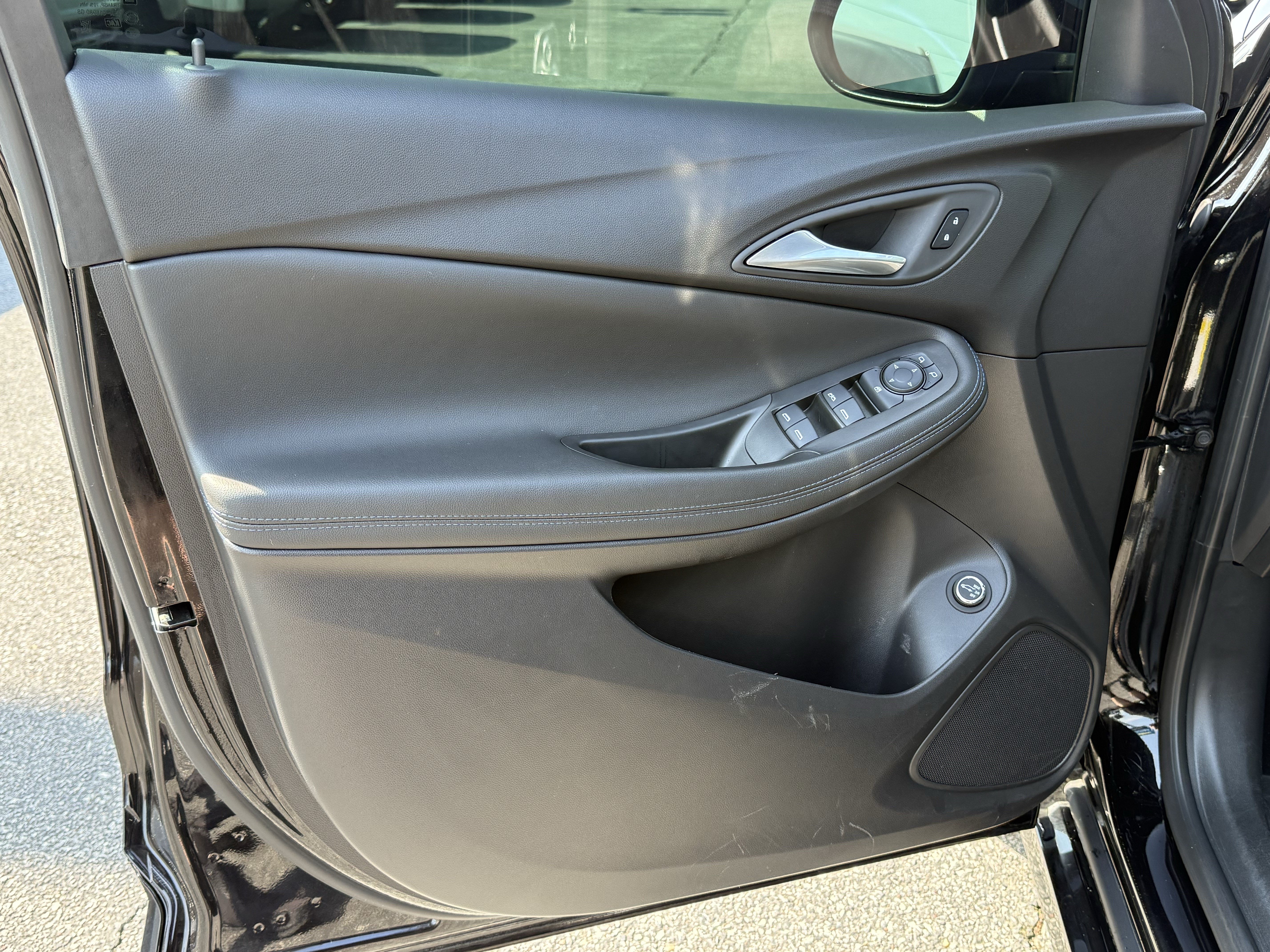 Used 2026 Buick Encore GX Sport Touring w/ Comfort Package FWD image 14