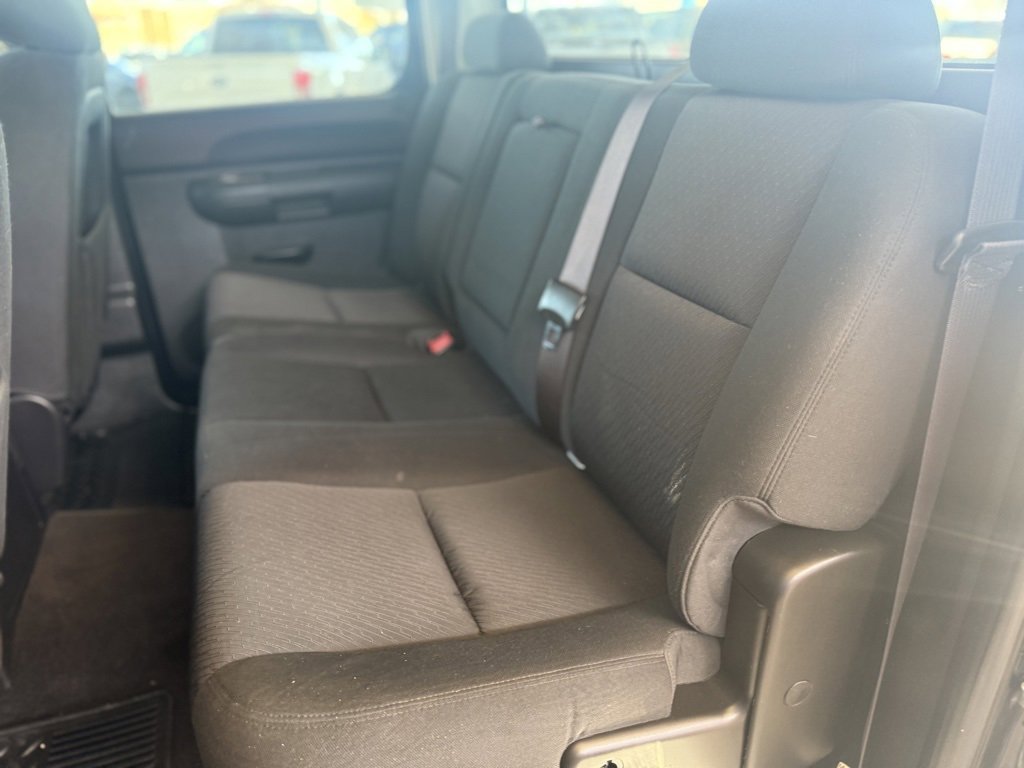 Used 2013 Chevrolet Silverado 1500 LT image 17