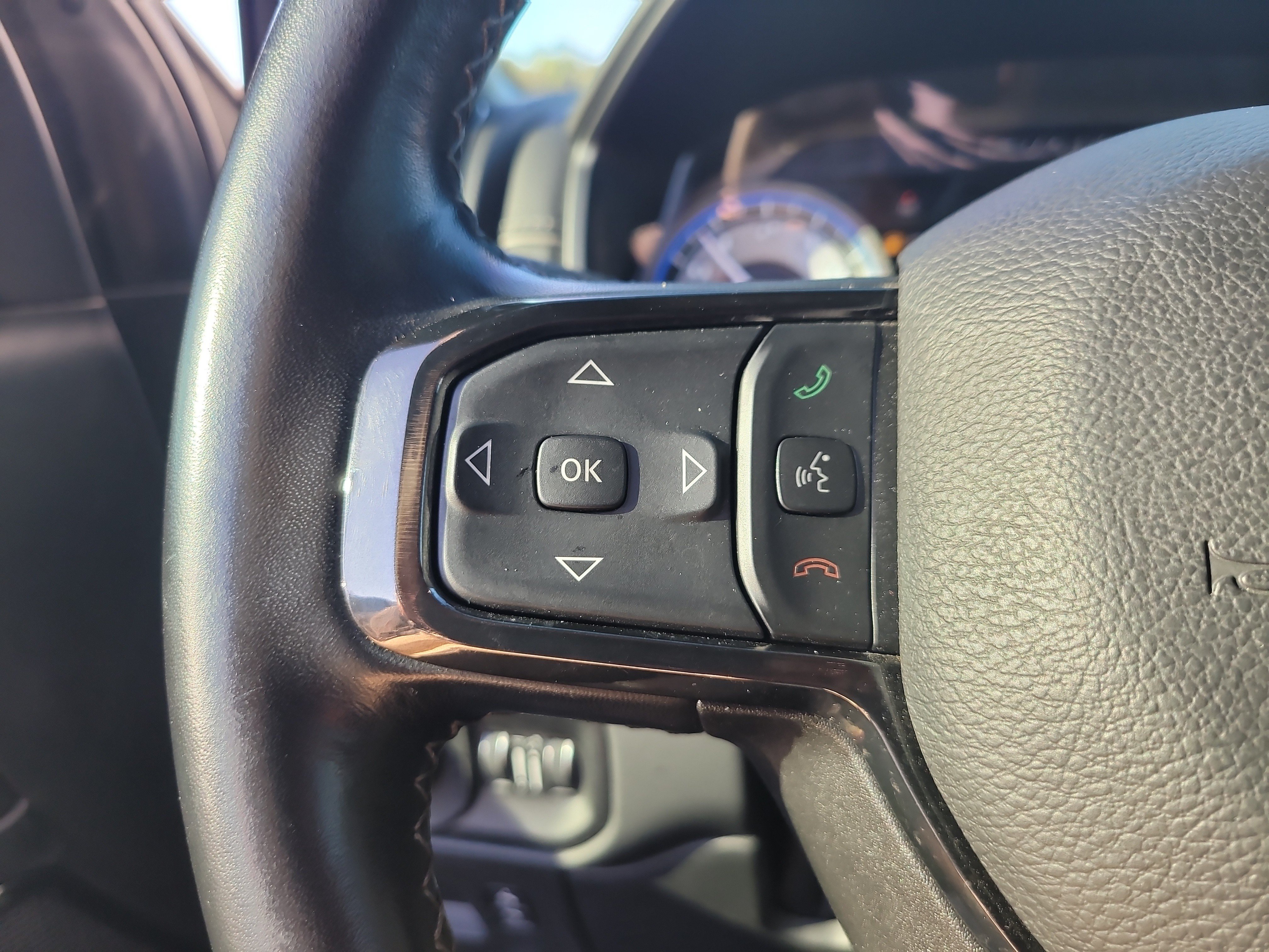 Used 2022 RAM 1500 Limited w/ Body Color Bumper Group AWD/4WD image 29