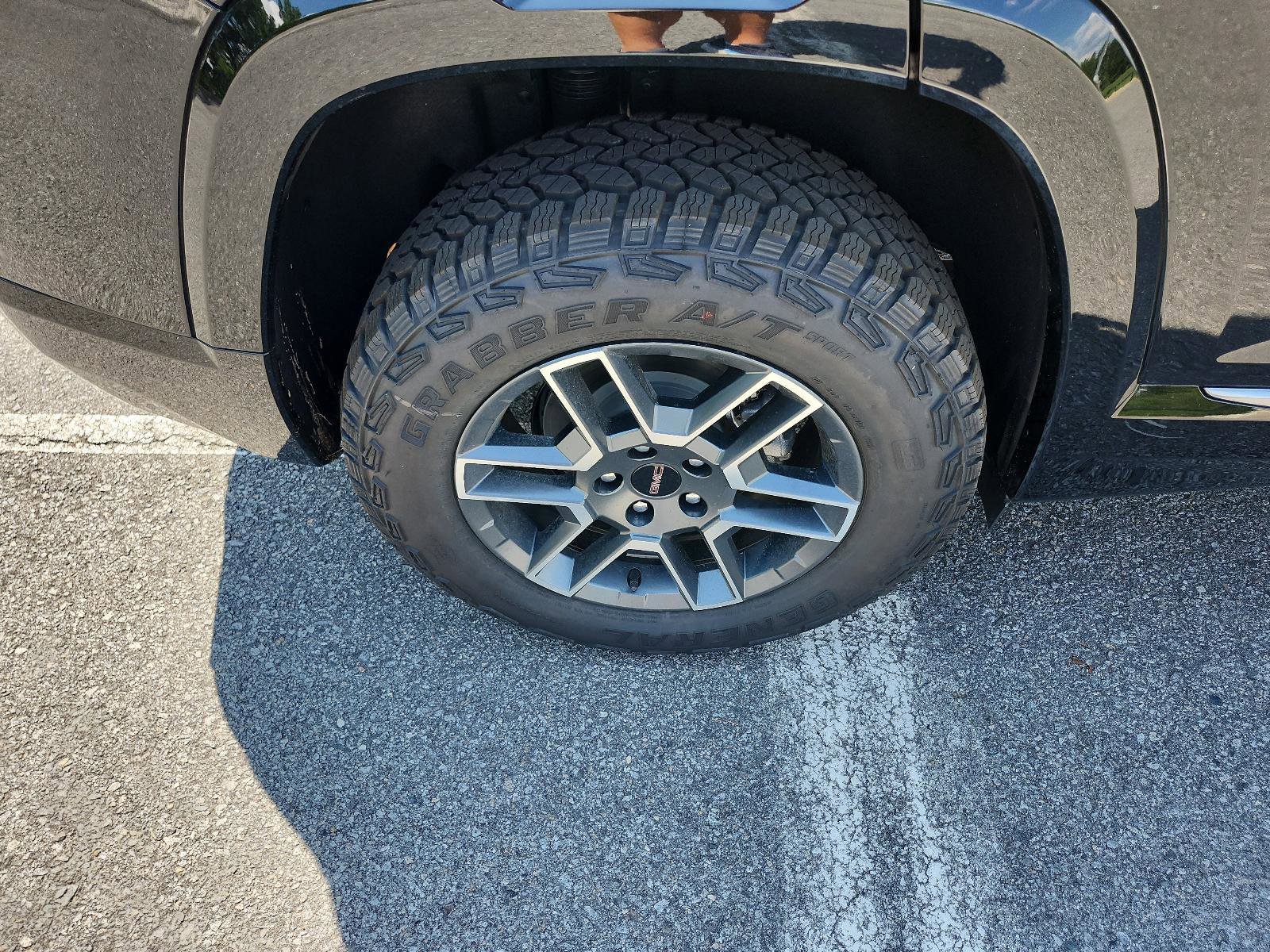 New 2026 GMC Terrain AT4 w/ Convenience Package III image 5