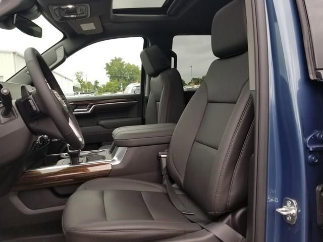 New 2026 GMC Sierra 1500 Elevation w/ Elevation Premium Package image 12
