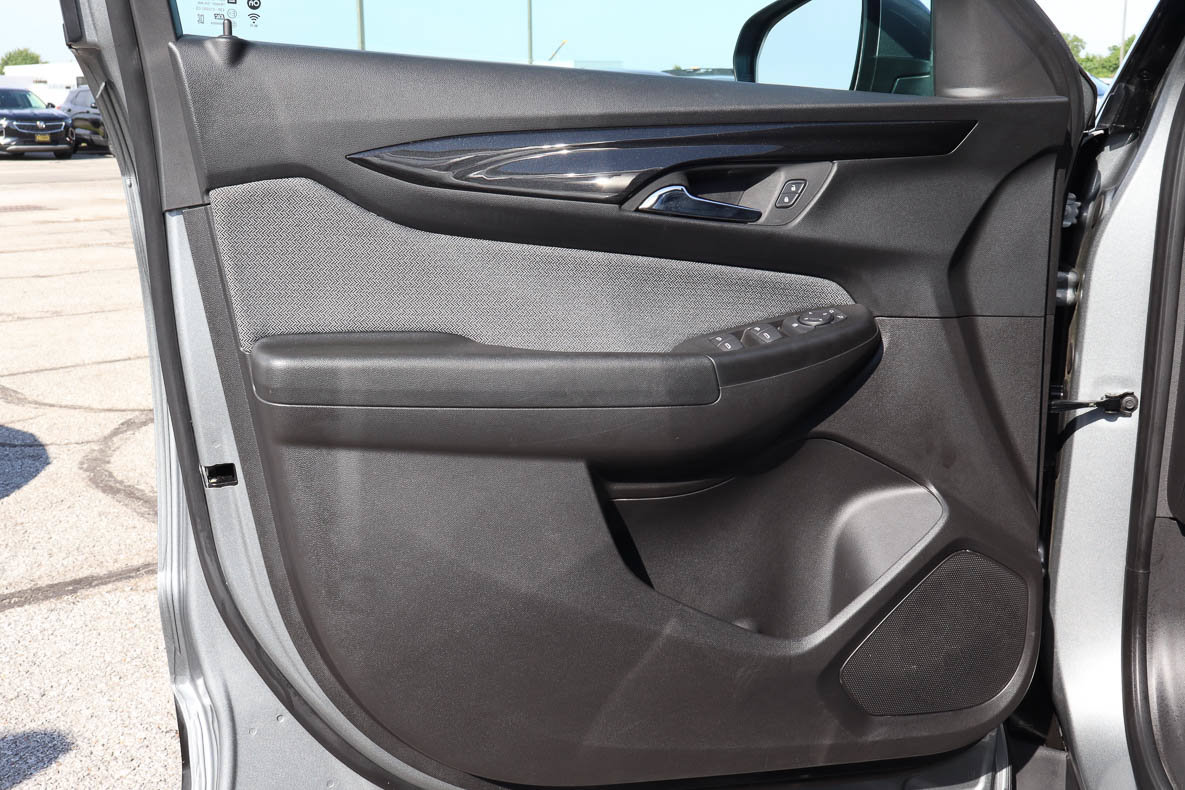 Used 2025 Chevrolet TrailBlazer LT FWD image 13