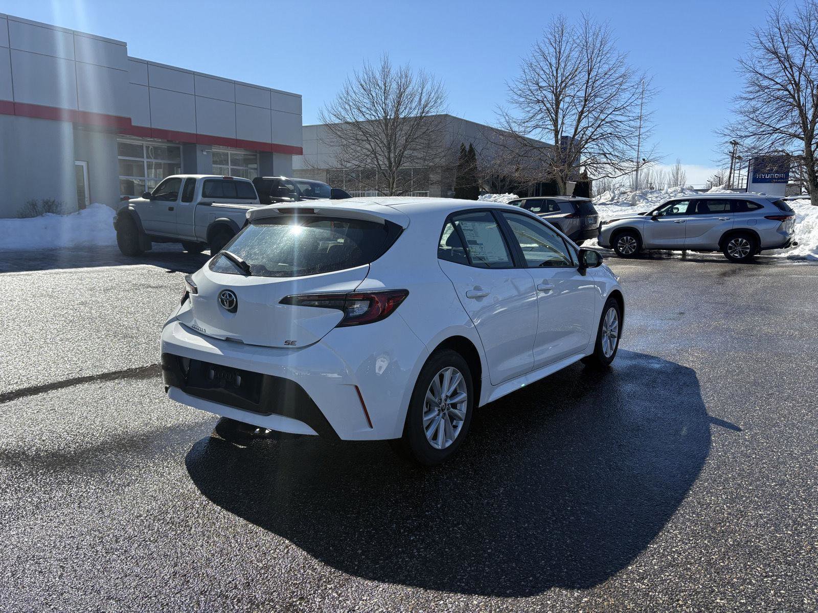 New 2026 Toyota Corolla SE image 7