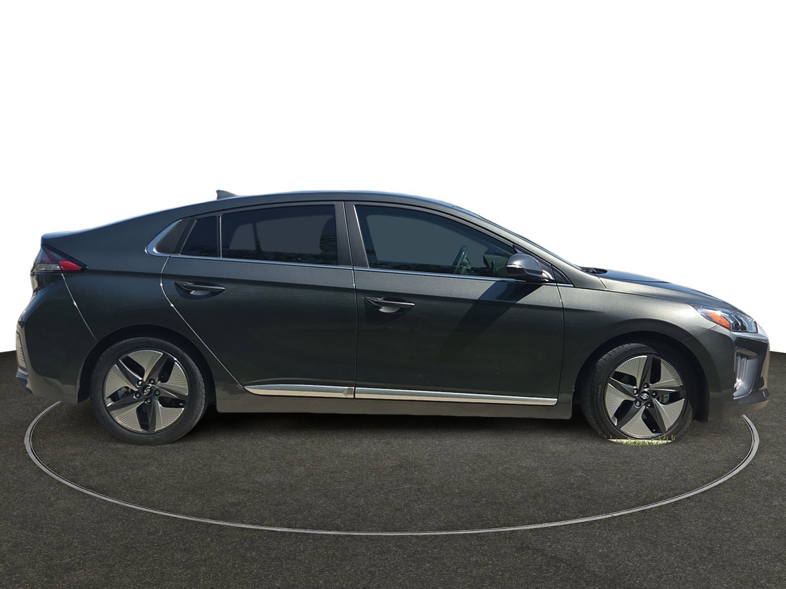 Certified 2022 Hyundai Ioniq SEL FWD image 7